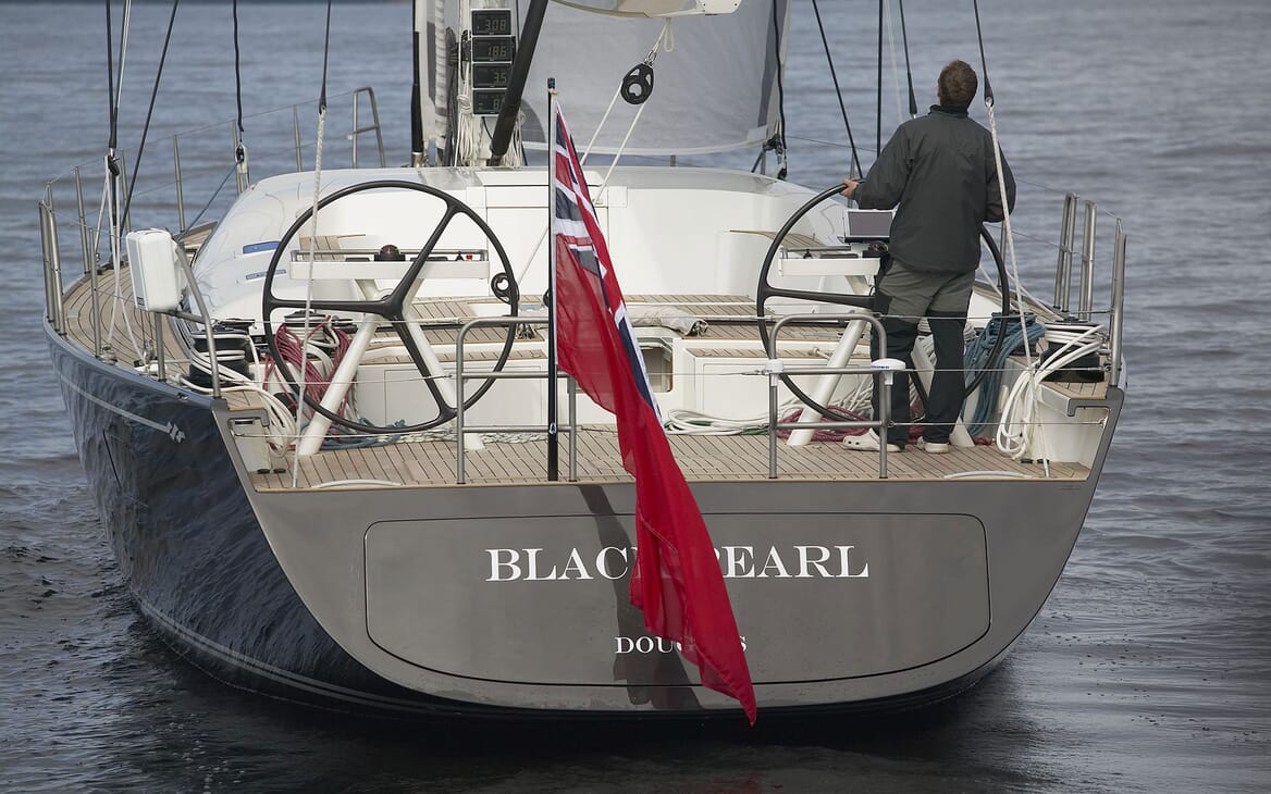 Sailing Yacht BLACK PAERL Aft
