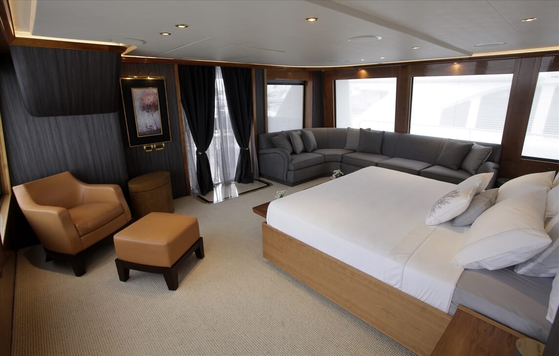 Motor Yacht Endless Summer double stateroom
