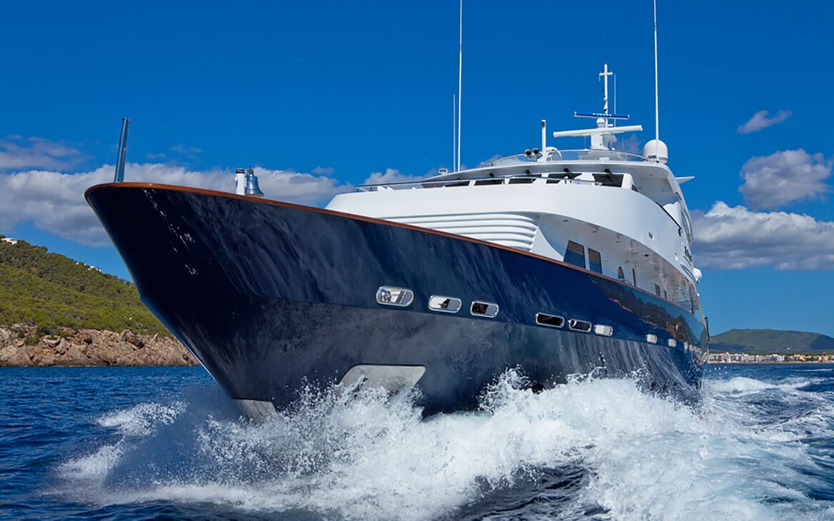 BIG CHANGE II Motor Yacht for Charter
