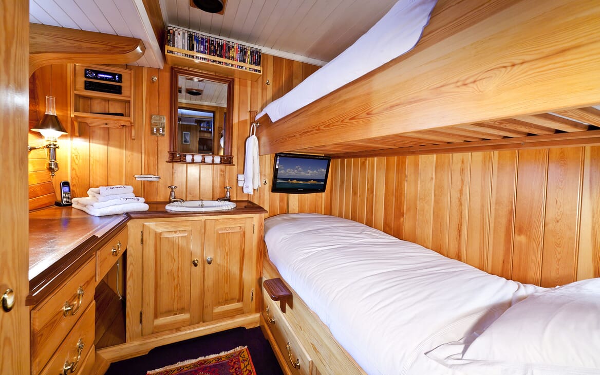 Sailing Yacht TIGERLILY OF CORNWALL Twin Guest Stateroom