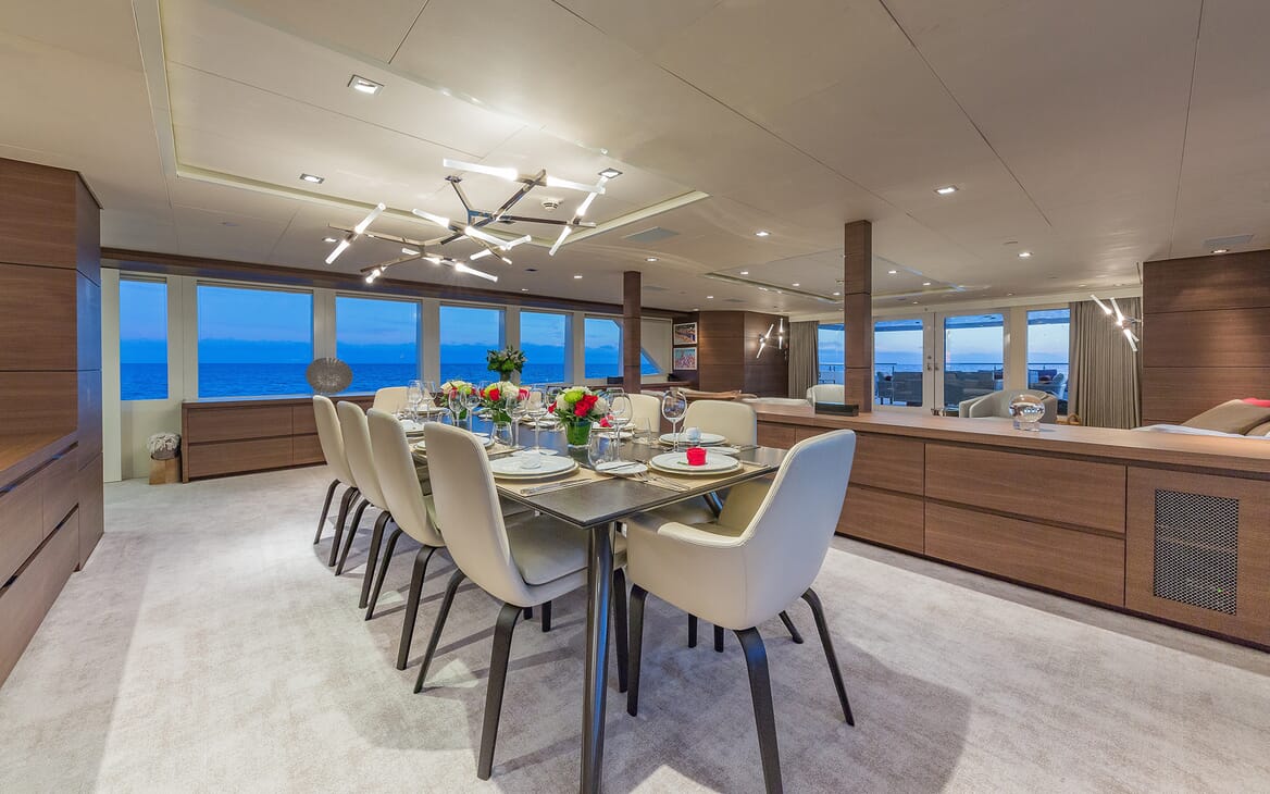 Motor Yacht Big Sky Dining Room
