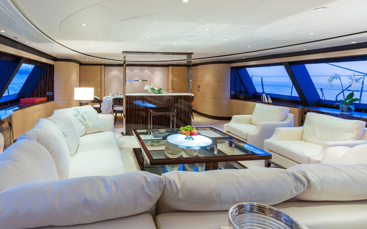 Sailing Yacht Q Main Salon