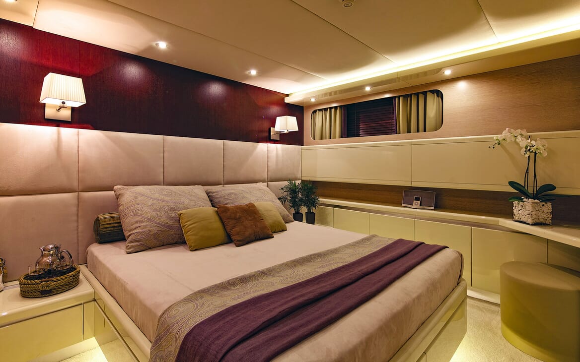 Motor Yacht MAGIX Double Guest Stateroom