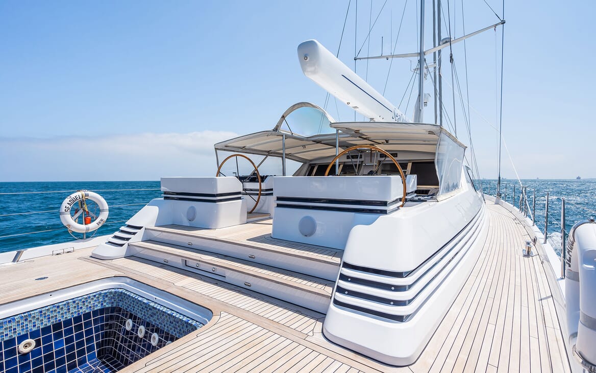 Sailing Yacht Seaquell master cabin