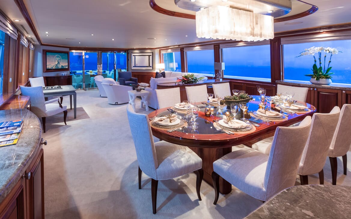 Motor Yacht ALL IN Dining Table