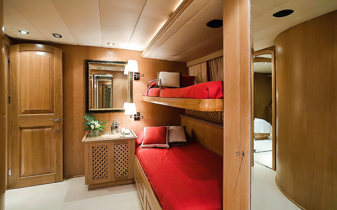 Sailing Yacht ALTHEA Stateroom with Pullman