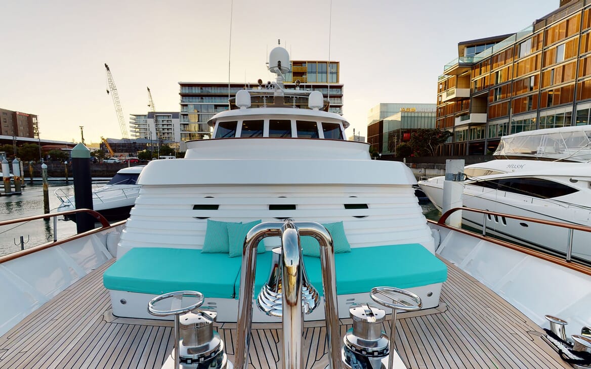 Speed motor yacht Adytum for sale