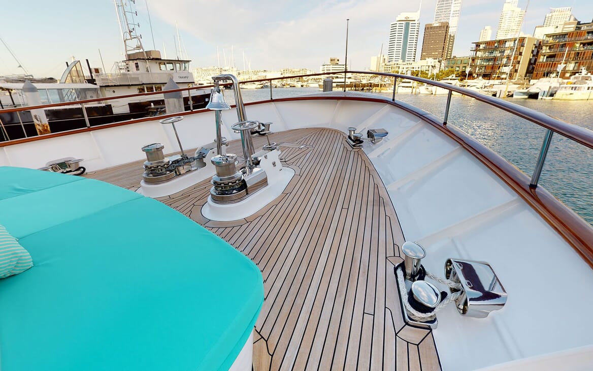MY ADYTUM deck seating