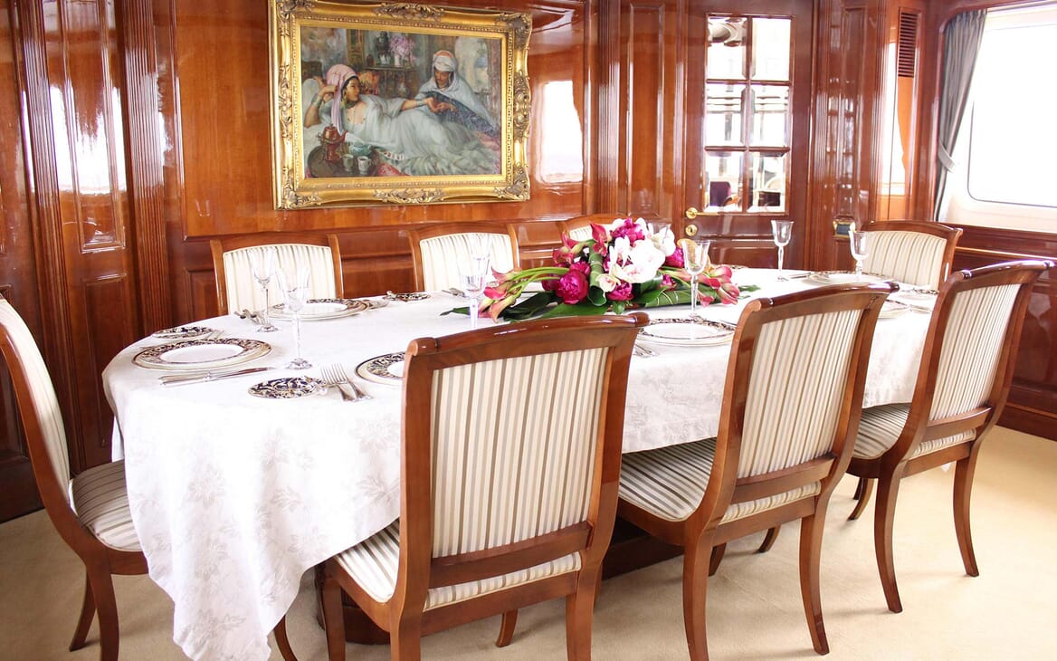 Motor Yacht Satine dining area