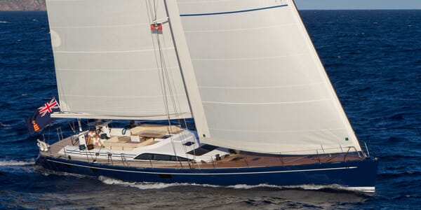 Sailing Yacht ANANDA Profile Underway