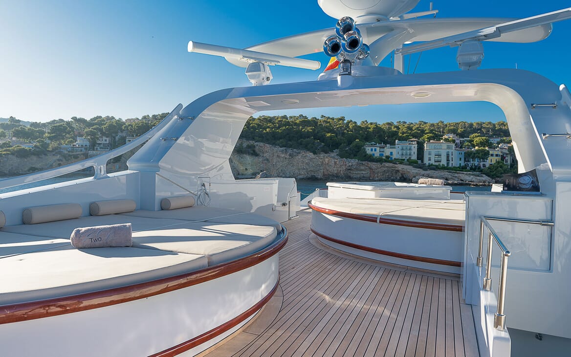 Motor Yacht CD TWO Sun Deck